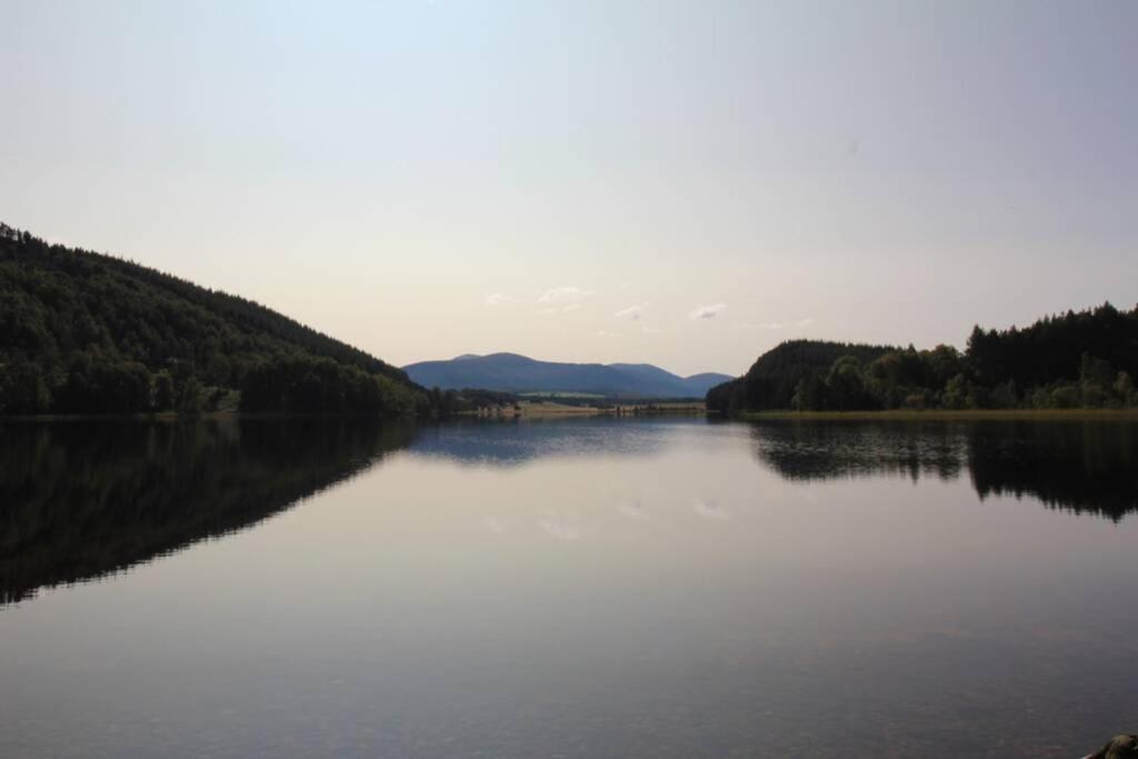 The One - Chalet In The Cairngorms โบท ออฟ การ์เทน ภายนอก รูปภาพ